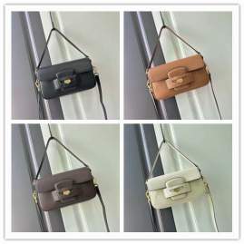 Picture of Miu Miu Handbags _SKUfw185258846fw